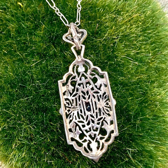 Gorgeous Vintage Filigree Sterling Silver and Blue Sapphire Necklace - Picture 2 of 4